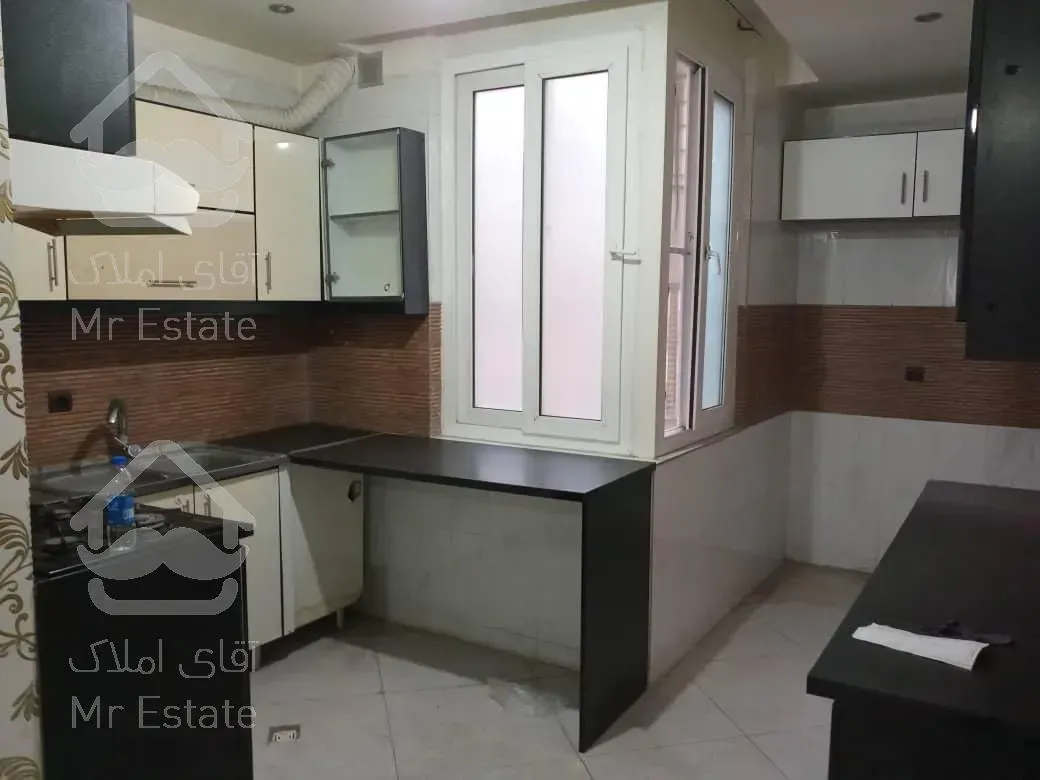 اپارتمان۶۰متری ۱ خواب ،امکانات فول، وام دار، قابل رهن، خوش نقش ،لوکیشن عالی