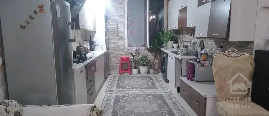 ۱۰۰متر فول امکانات بین عادل و طاهری