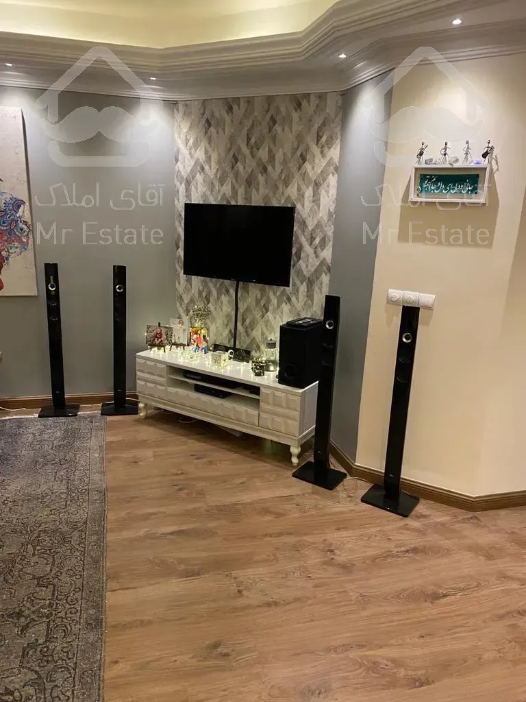 آپارتمان ۹۰ متری سعادت آباد