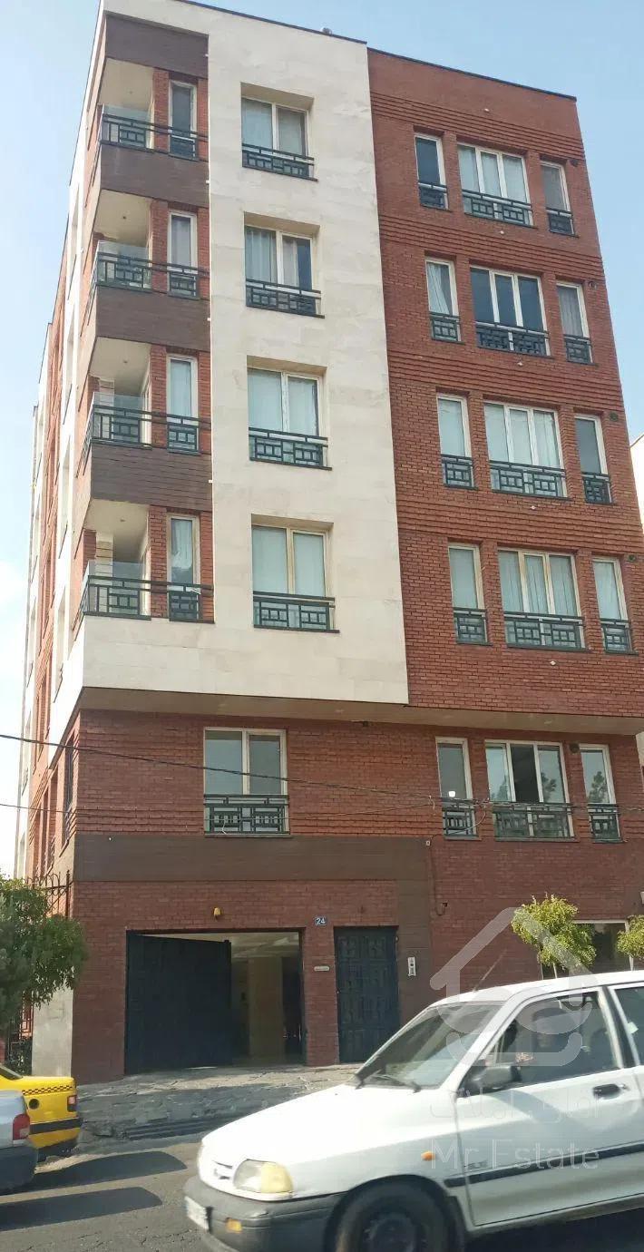 استخر تهرانپارس ، ۹۳ متر