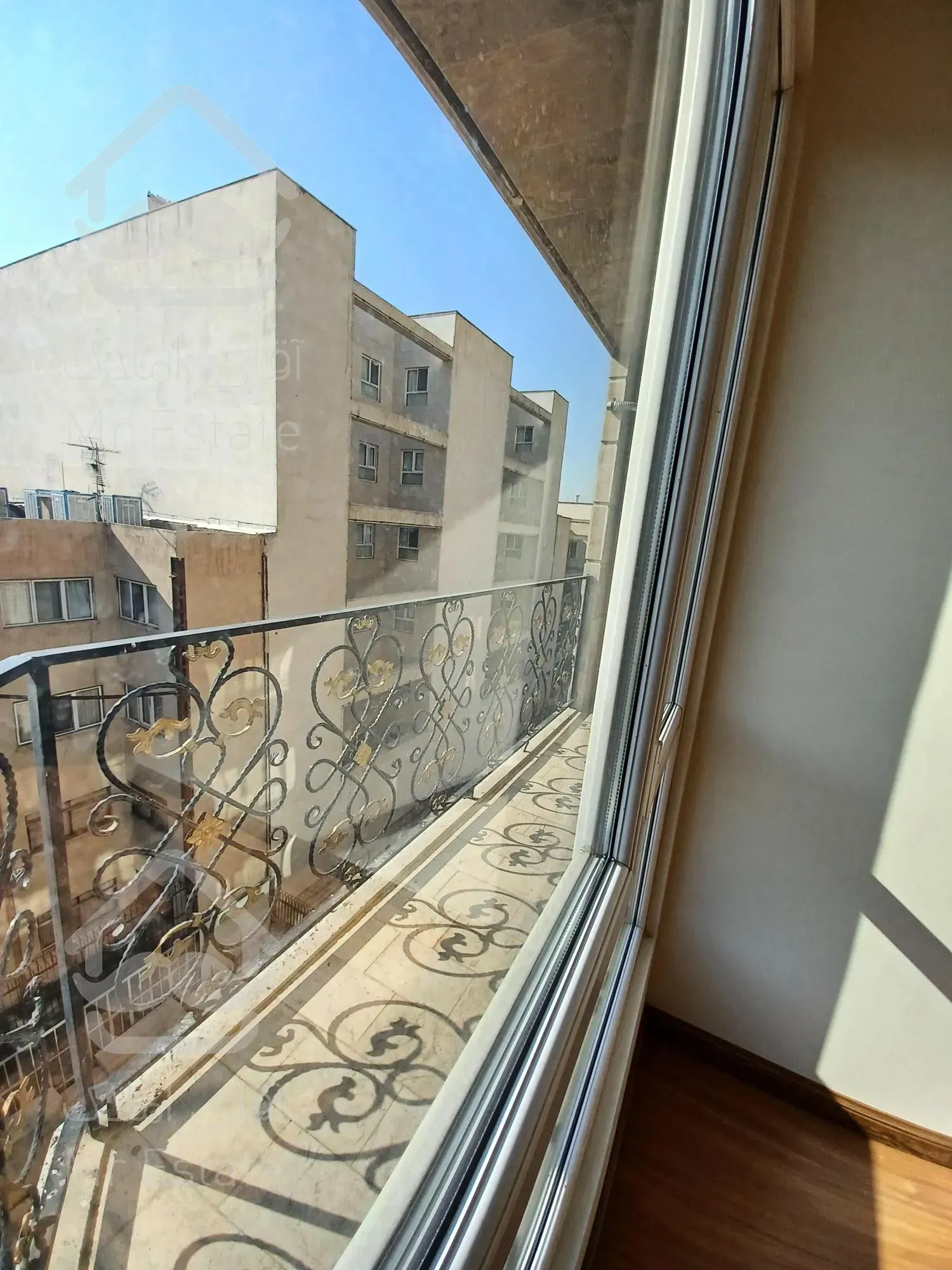 اجاره‌ آپارتمان سند اداری فول امکانات صادقیه کاشانی