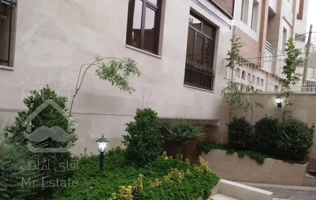 ۶۰۰متر مسکونی نوساز فروش بصورت یکجا وزرا.ک.چهاردهم