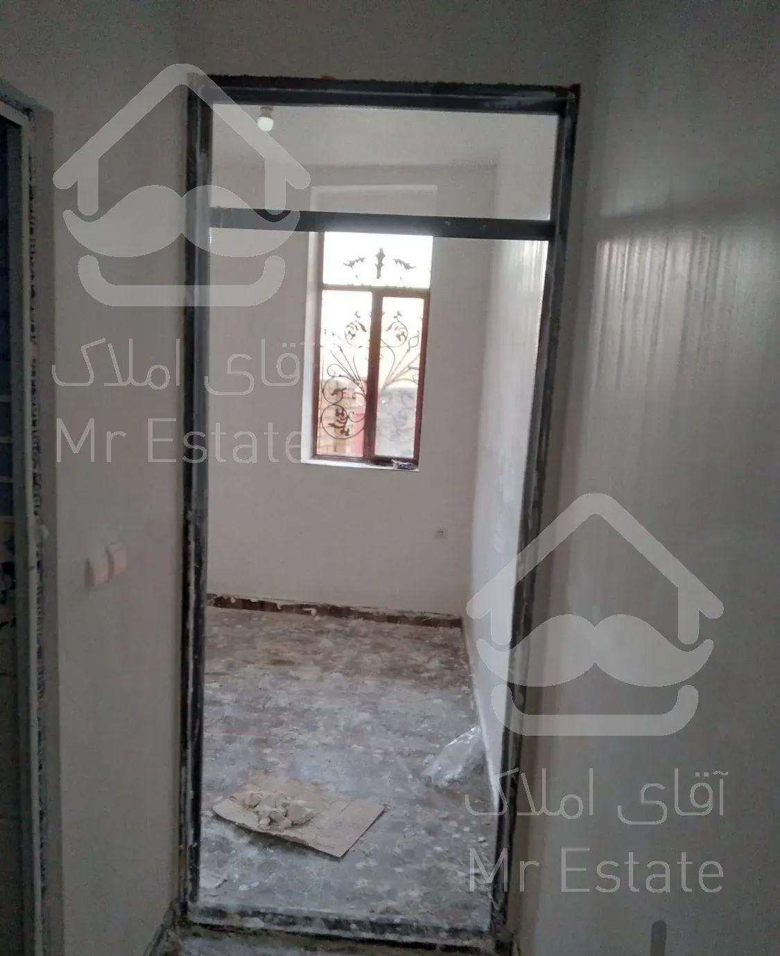 گچکاری لکه گیری