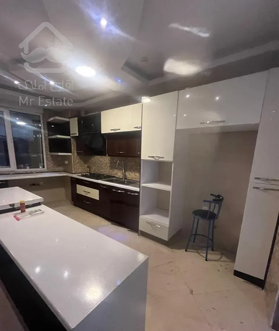 ۱۴۰ متری ۲ خوابه در کامرانیه