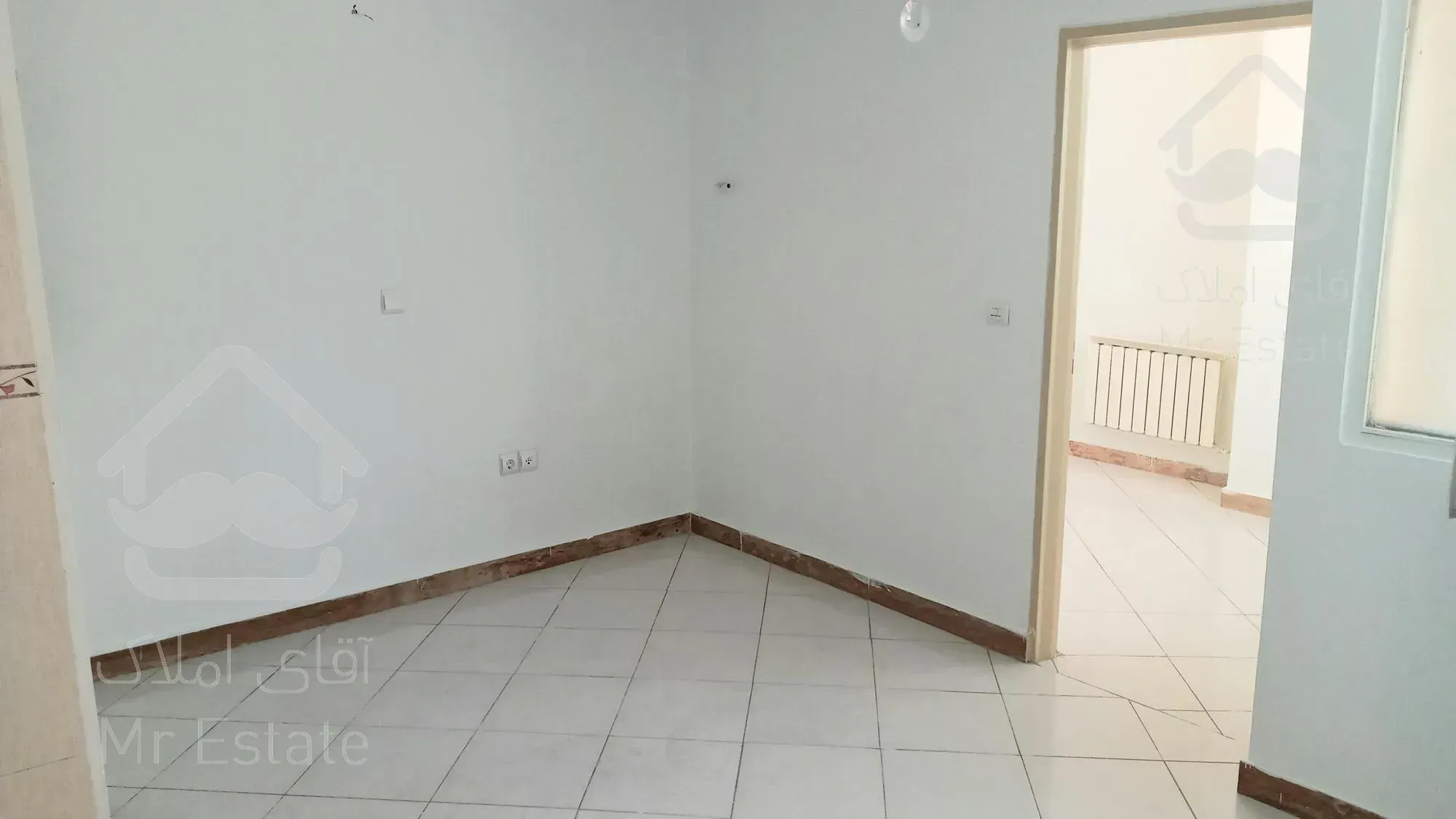 آپارتمان ۴۲ متر فردوس شرق