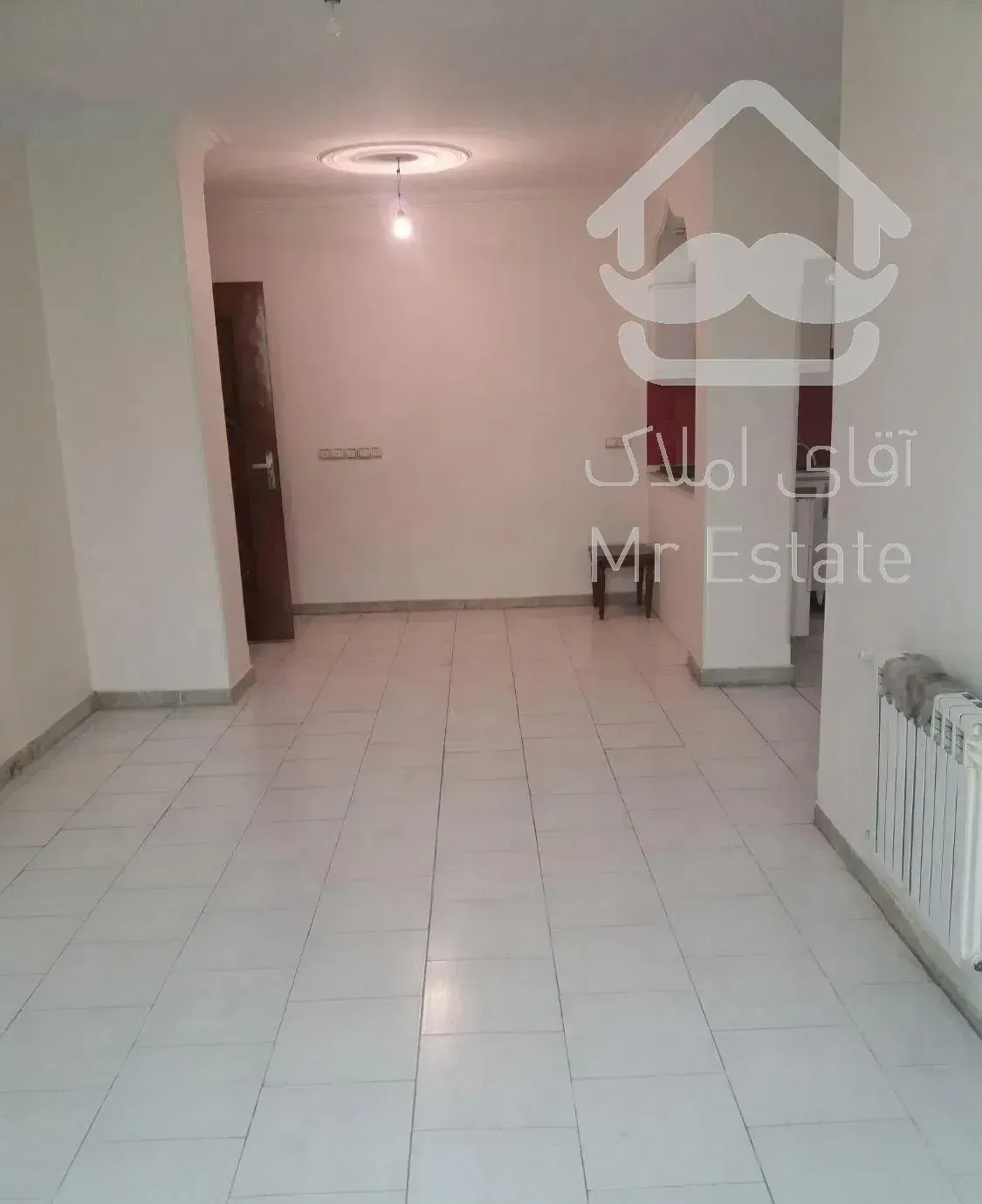 یک آپارتمان ۷۵متری دوخوابه ۵طبقه ۴واحدی طبقه ۲