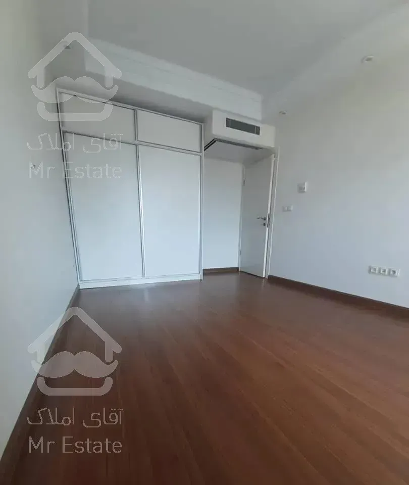 ۱۴۷ متر ۳ خوابه نوساز