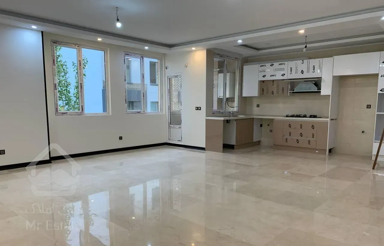 ۱۲۰ متر / ۳ خواب / ۲ پارکینگ سندی