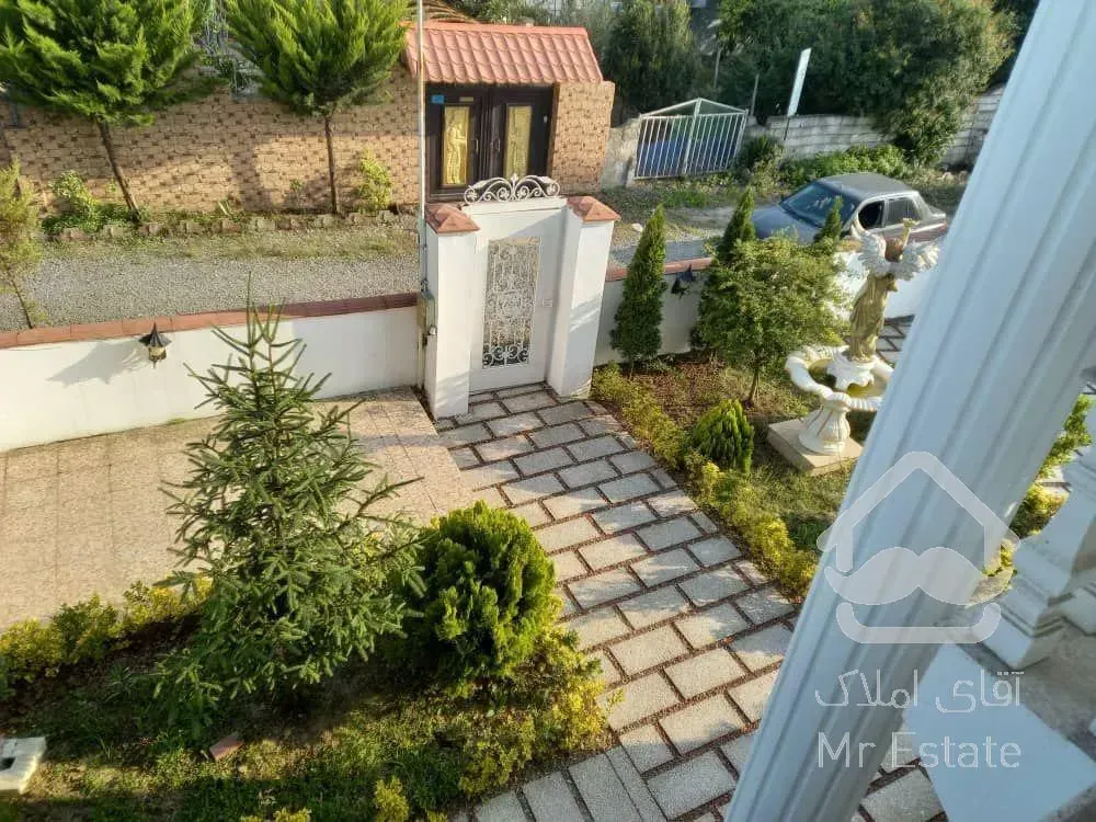 فروش ویلا ۲۷۰ متری