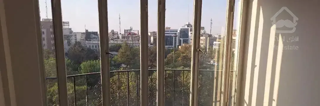 اپارتمان ۱۳۰ متری // بازسازی شده