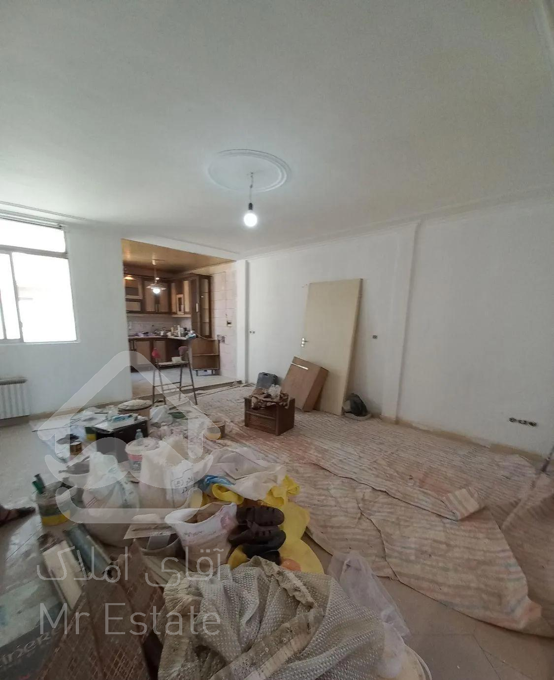 ۶۷ متر تک خوابه طبقه ۲ با پارکینگ سندی شادمهر