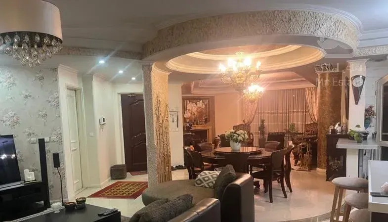 فروش آپارتمان ۲۲۰ متری ۳ خوابه در زعفرانیه