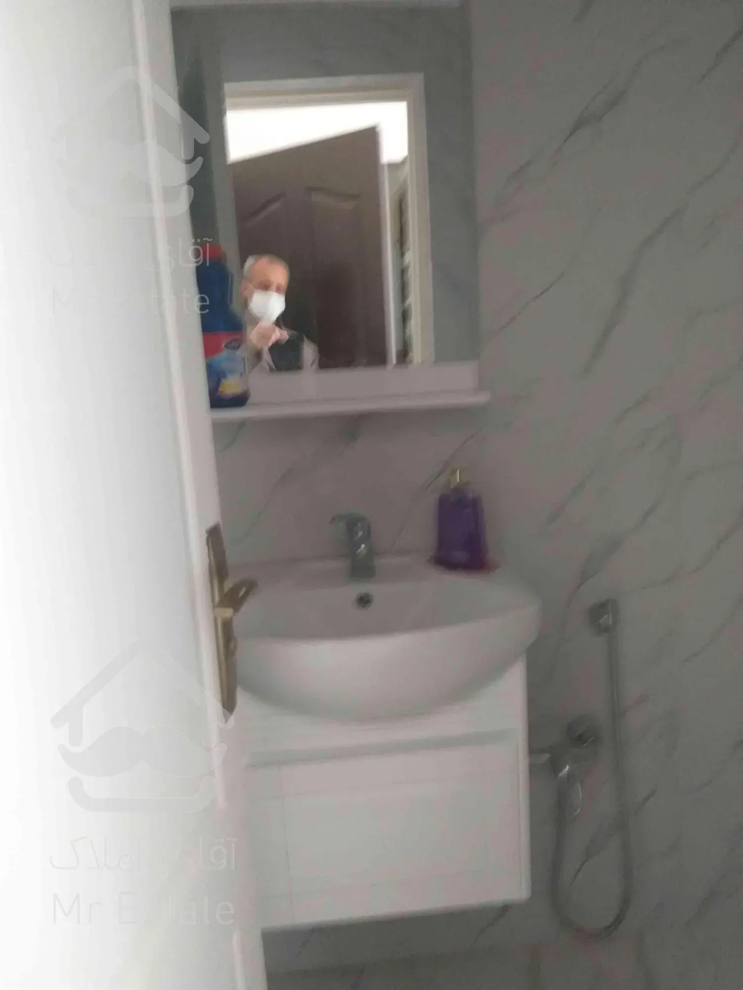 ۶۱متر.نور و نقشه. لوکیشن فول پونک