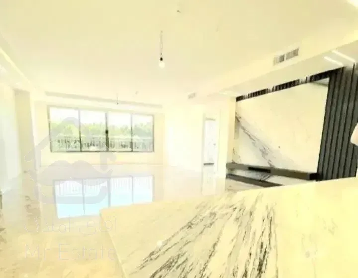 130متر/3خ/جواهری بی همتا در غرب/محله عیان نشین/