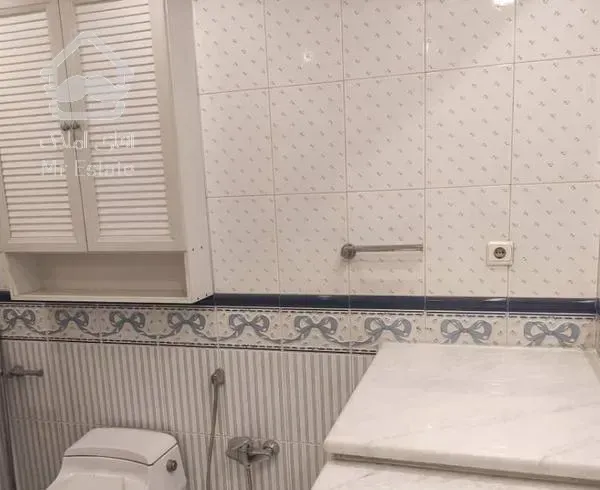 ۵۷۷ متر ویلا//باغ فردوس