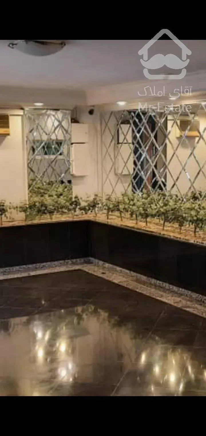 زعفرانیه ۳۰۰ متر ۴ خوابه فول مشاعات آبی لابی