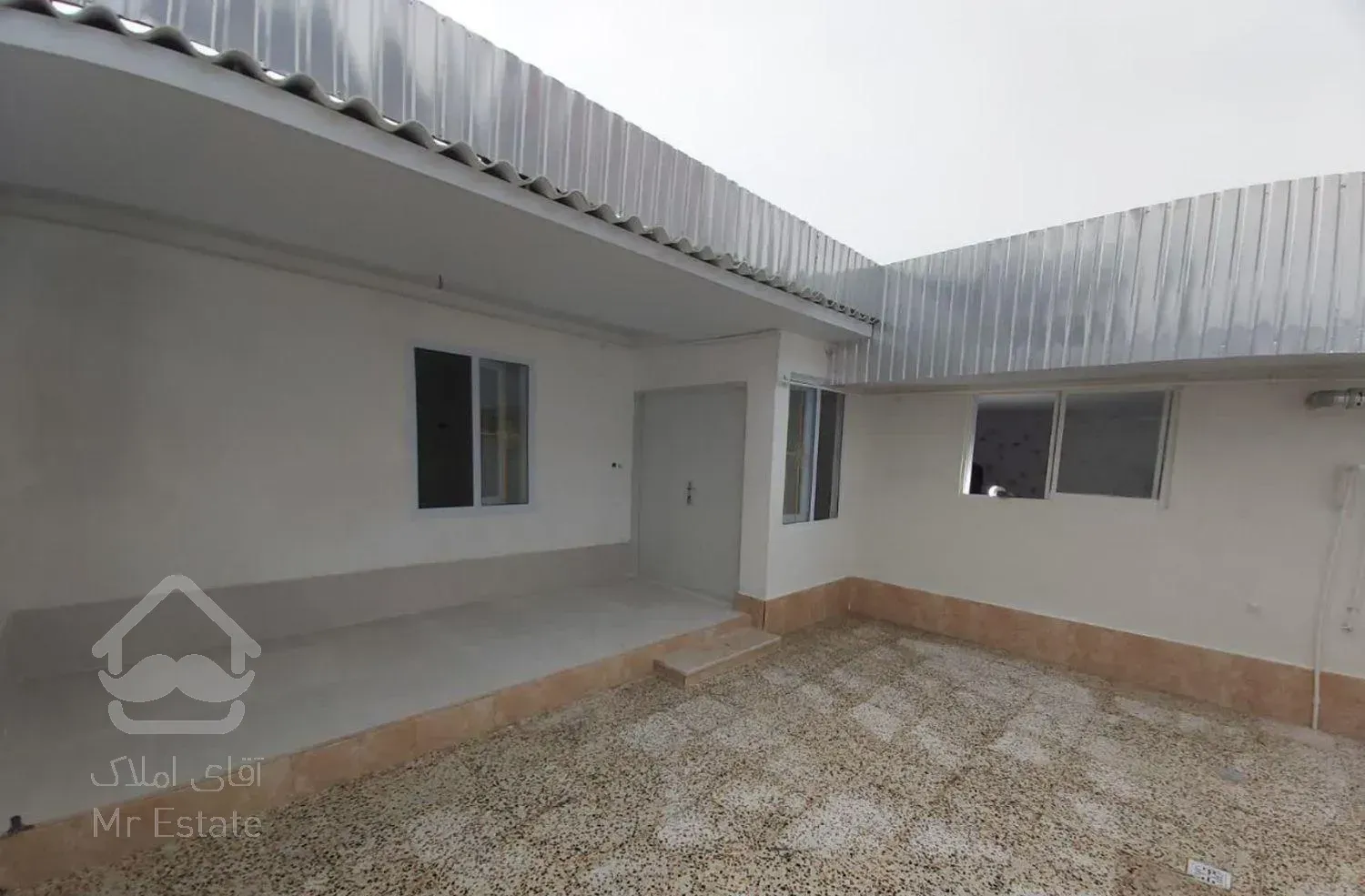 ۱۴۰ متر ویلایی فلت در بابل