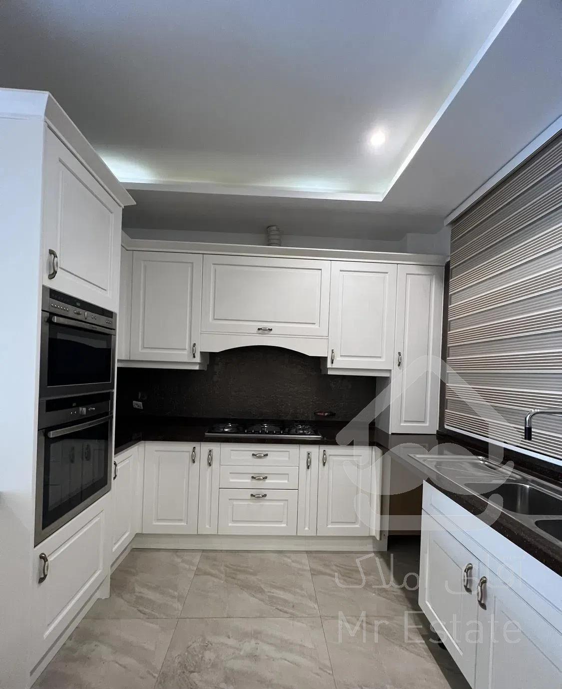 زعفرانیه ۱۲۵ متر، ۲ خواب، ۲ مستر، تراس چیدمان