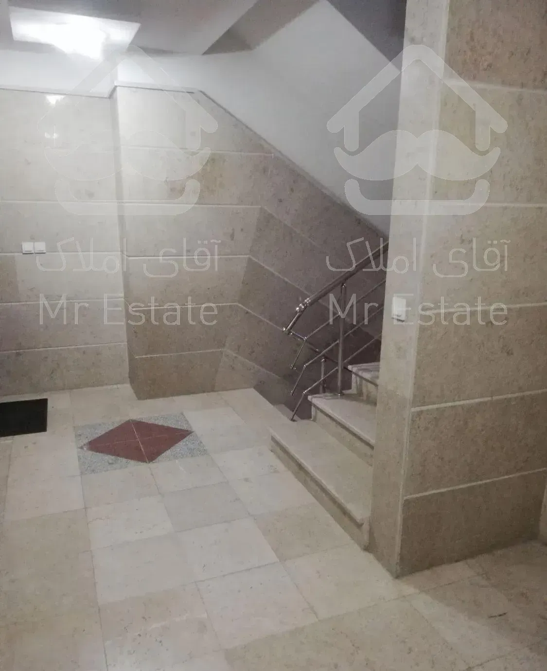 آپارتمان148متری ابتدای بلوار ارم فاز5