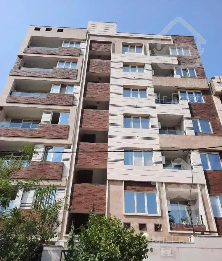 126متر 3خوابه فول مشرف به پارک شاهین شمالی