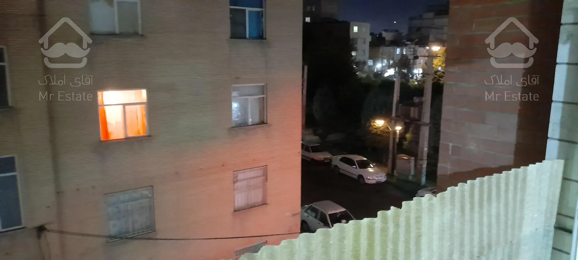 واحد ۷۰ متر تمیز غرق نور