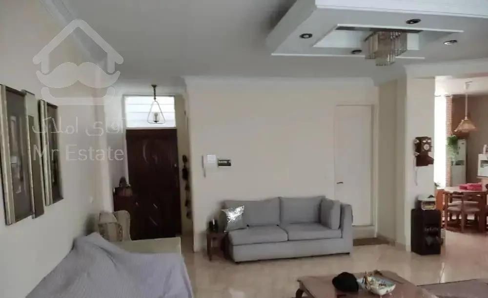 ۱۰۰ متری دو خواب فلکه اول تهرانپارس