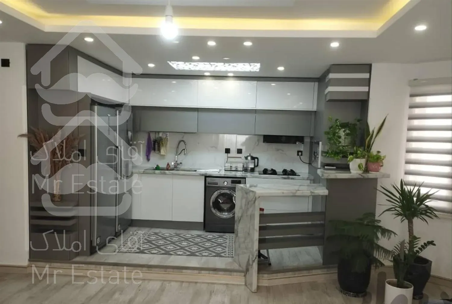 آپارتمان ۸۸ متری ایران زمین(امیرمازندرانی)