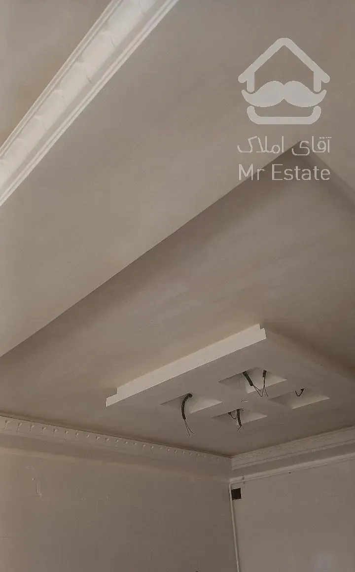 گچکاری و برشکاری