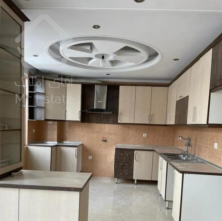 *شهرک چشمه ۱۰۰متر ۲خوابه فول تخلیه قابل تبدیل*