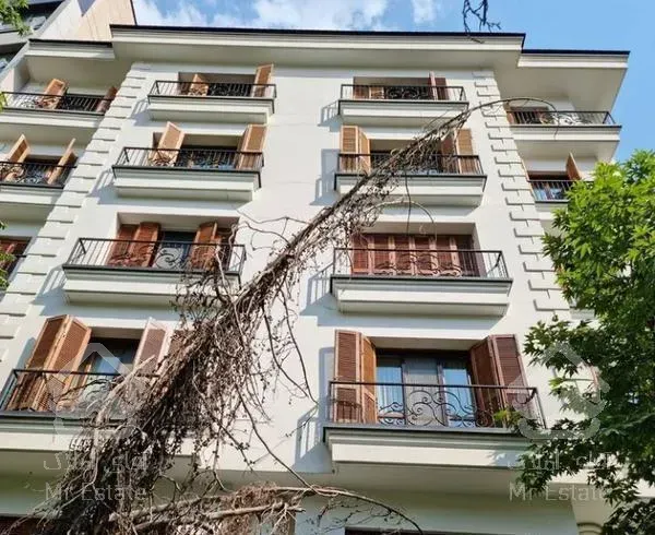 110 متر نوساز /بالای بلوار