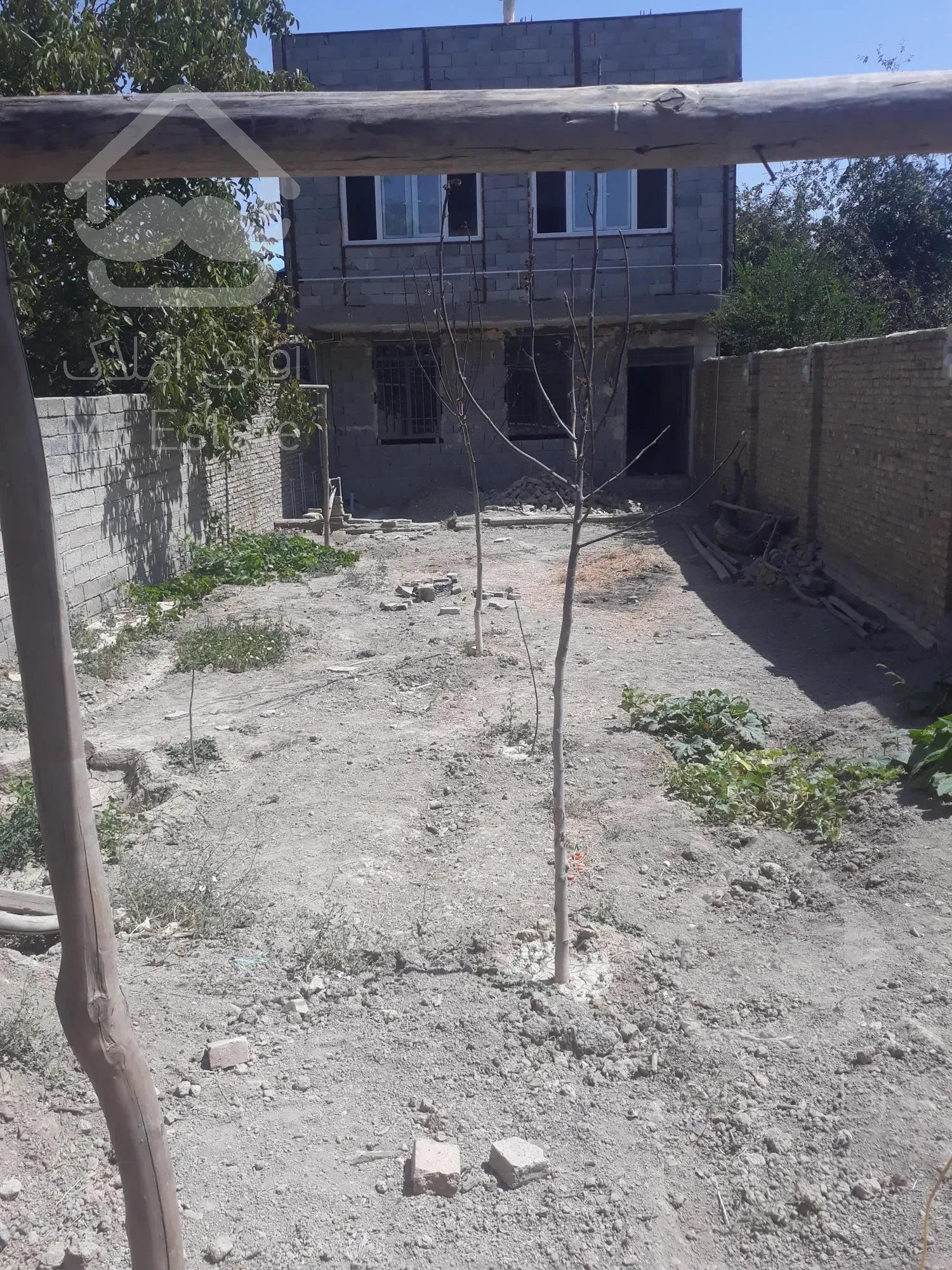 منزل مسکونی ۲۶۰ متر قطلو