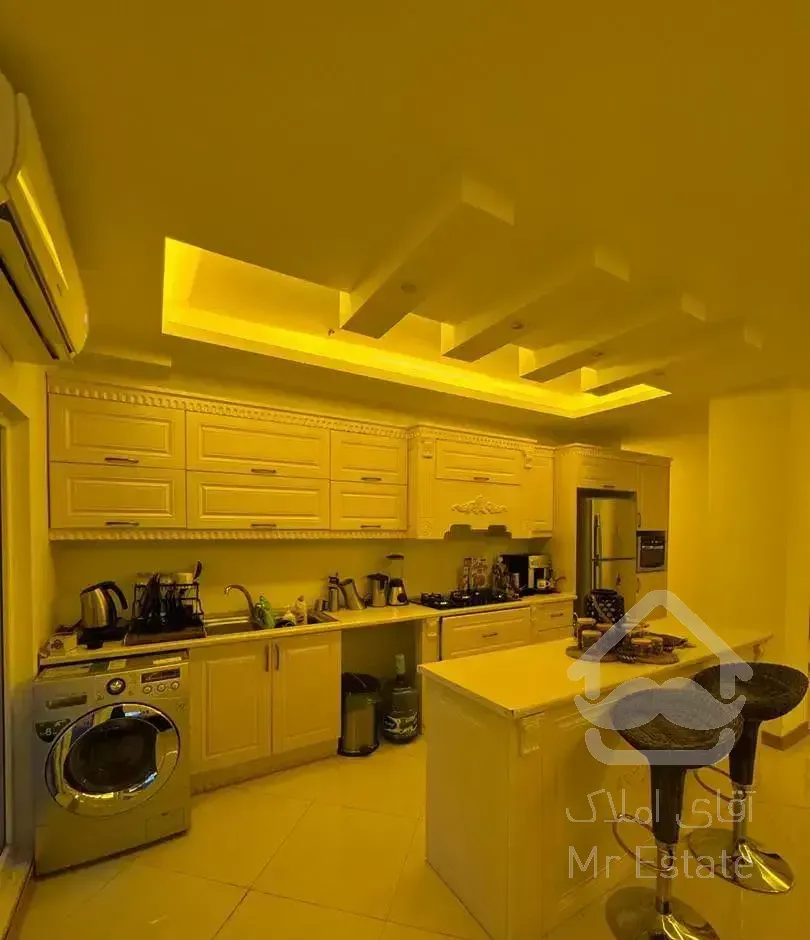 آپارتمان ۱۵۰متری،۳خواب لوکس /مدرس برند**