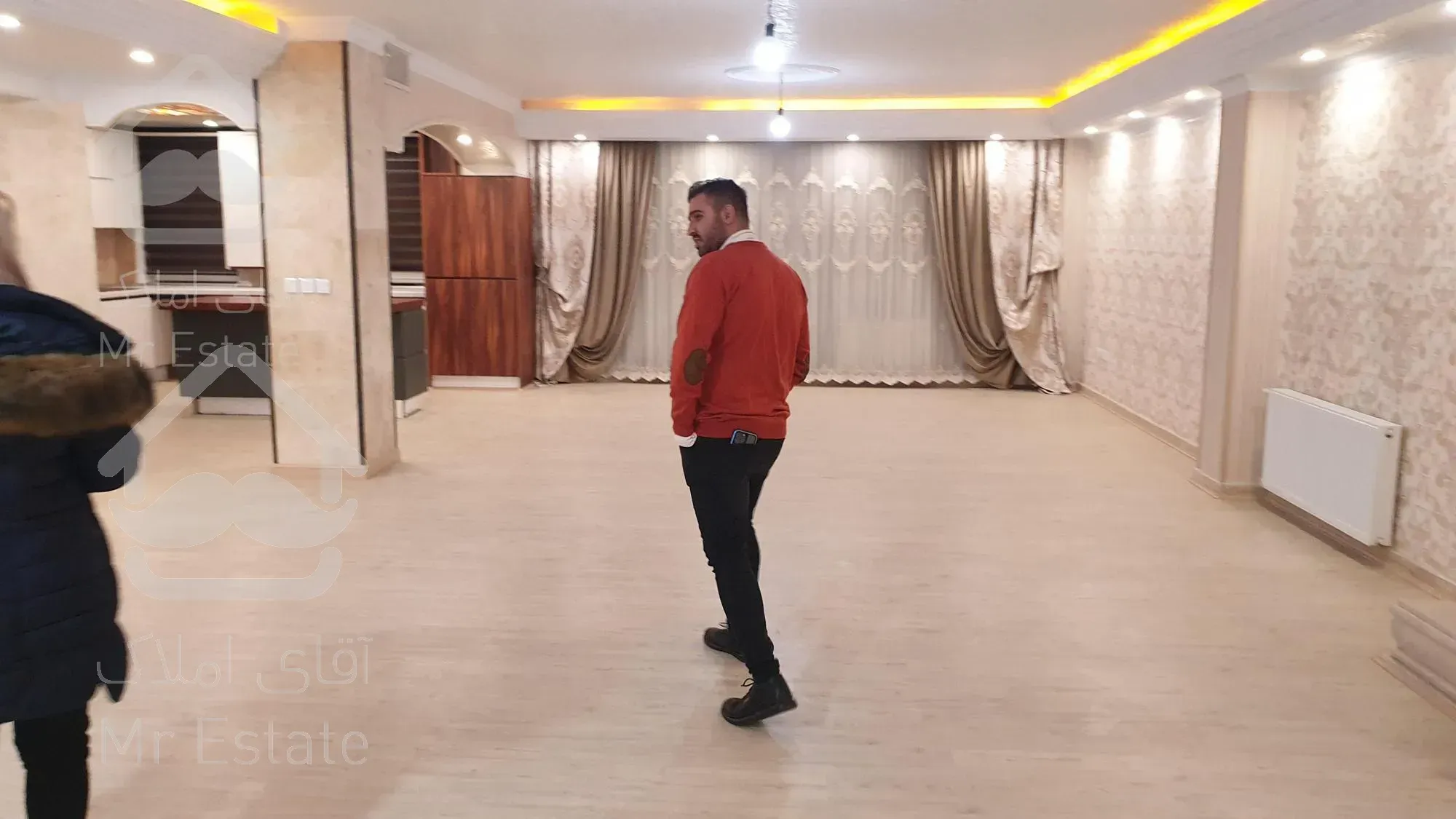 ۳۰۰متری جنوبی فول امکانات