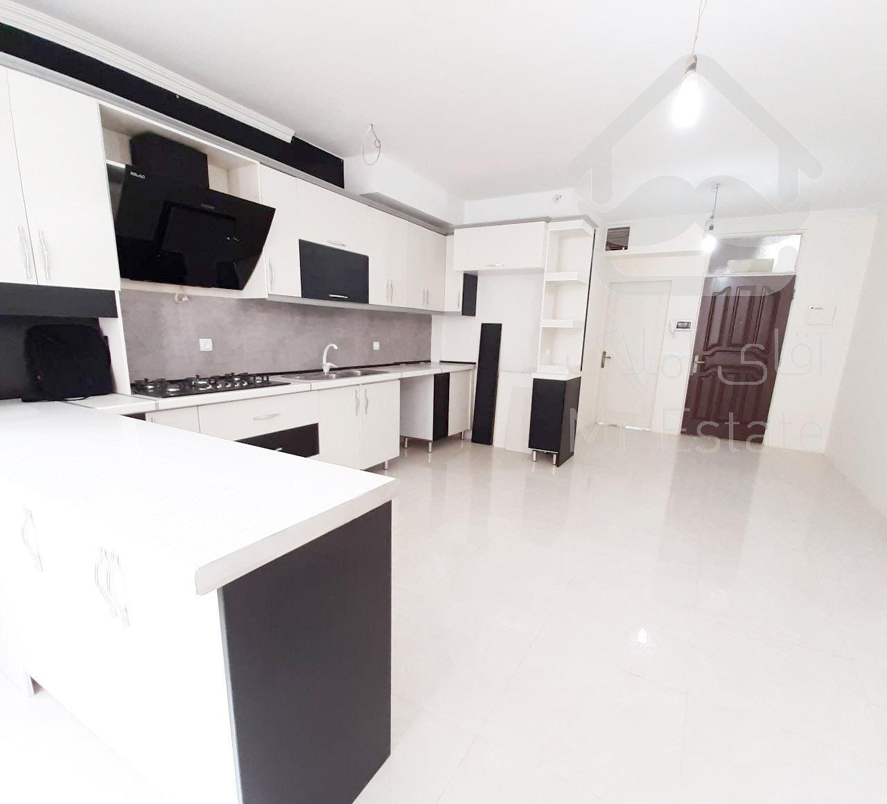 ۵۵ متر پر نور بازسازی شده رودکی