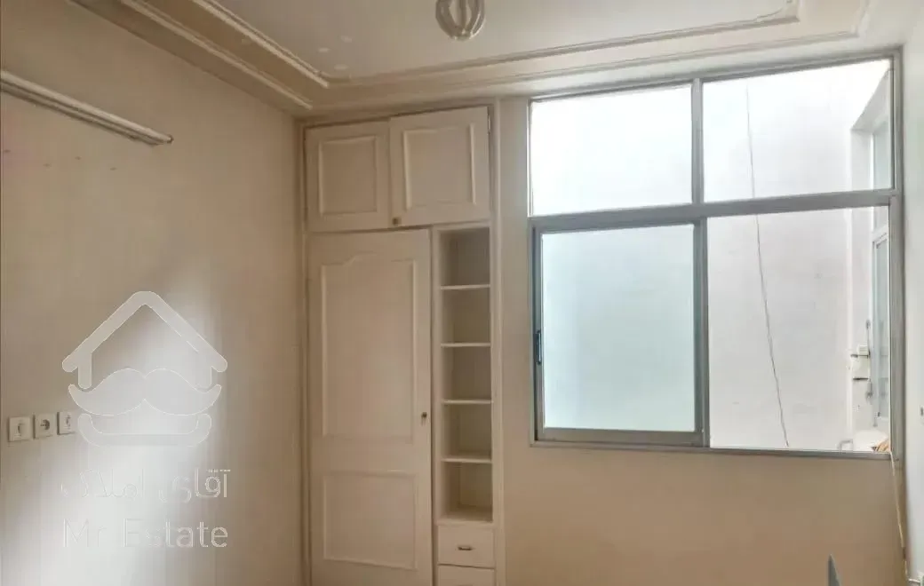 آپارتمان 110متری2خواب نزدیک مترو خوش روحیه