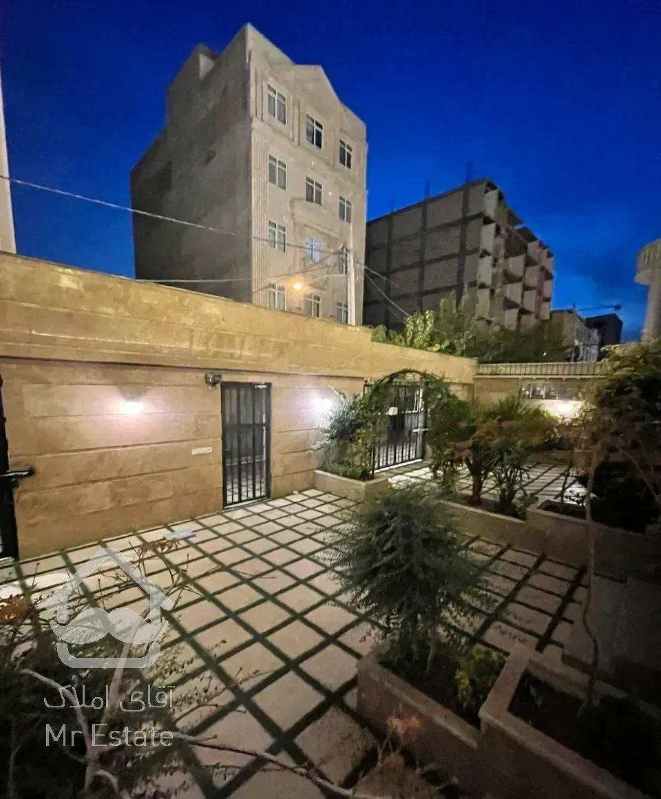 ۱۹۵ متری ۳ خواب خیابان لاله ۲