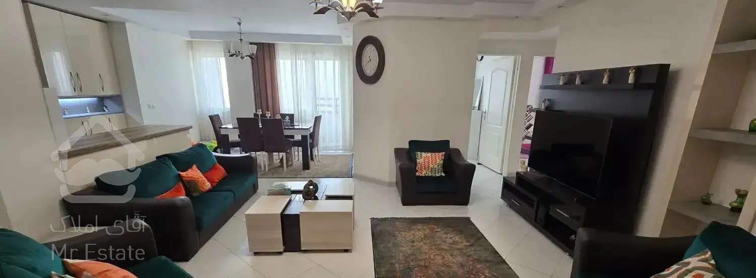 ۹۸متر ۲خ خطی رو به آفتاب ویودار طبقات بالایی برج