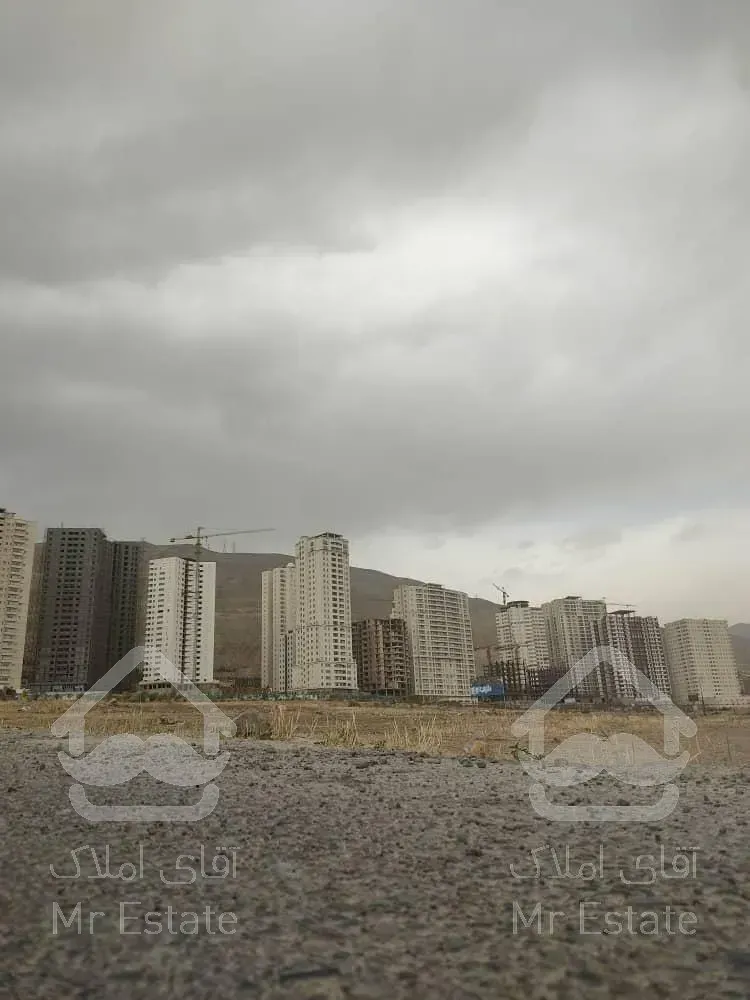 برج مجلل ویژن دریاچه چیتگر