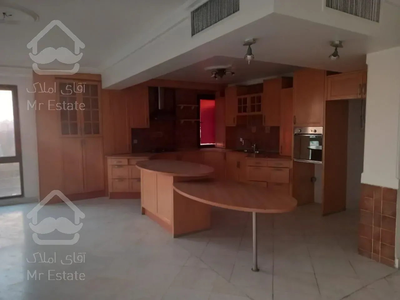 اجاره و رهن آپارتمان زعفرانیه 180  متر اکازيون