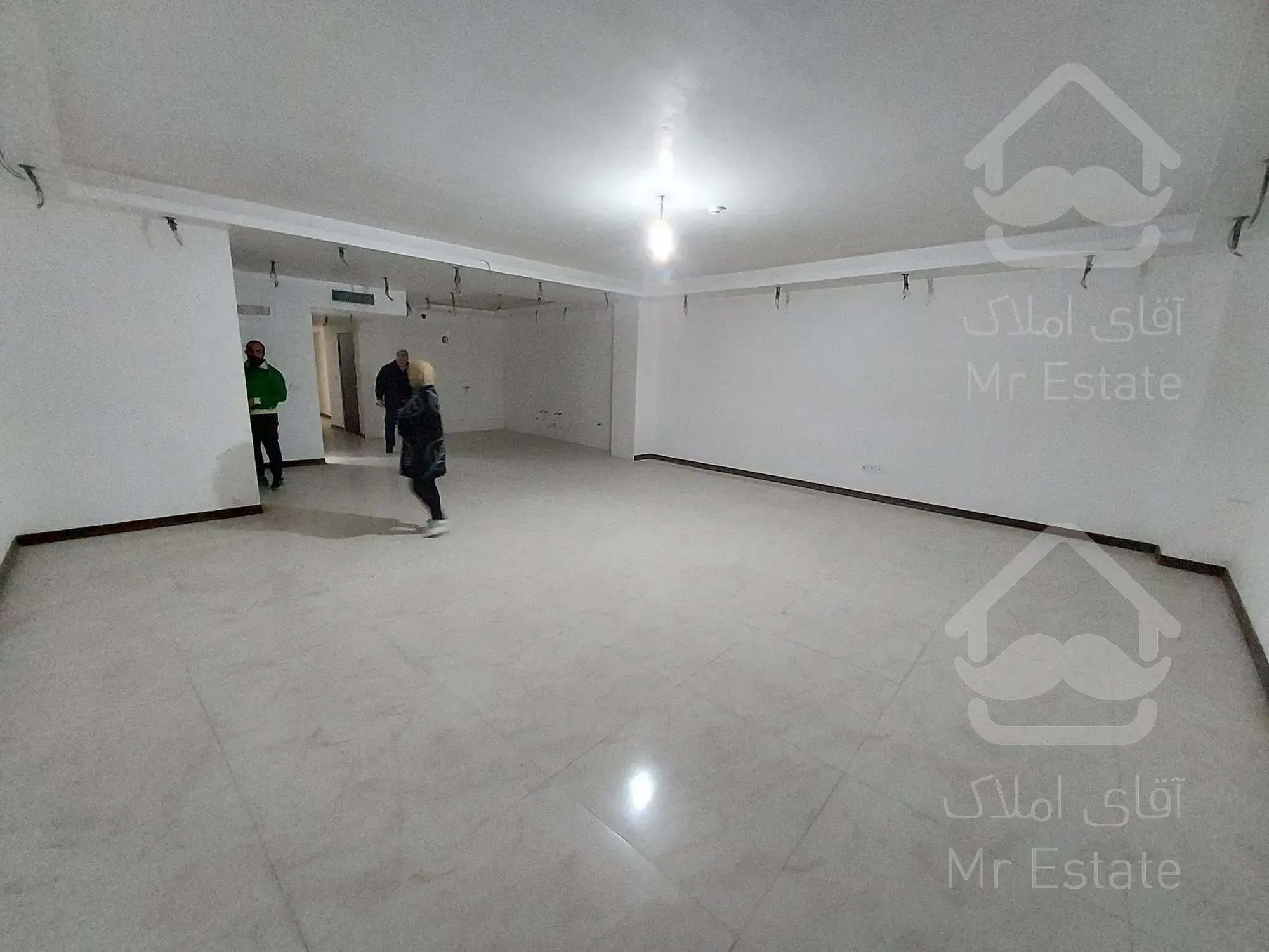 آپارتمان نوساز ۱۵۰ متر سه خوابه زیر قیمت