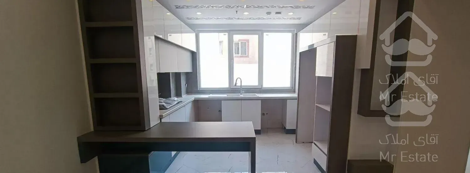 فرمانیه اندرزگو آپارتمان۱۲۰ متری ۲خوابه