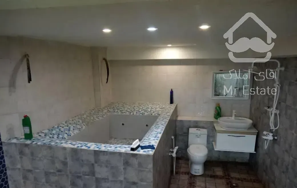 ۱۰۳متر آپارتمان و ۵۳ متر استخر لواسان بزرگ