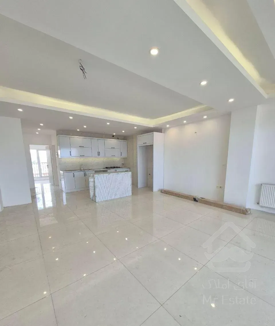 آپارتمان پلاک اول دریا ۱۱۲ متر خ آزادی باسندتکبرگ