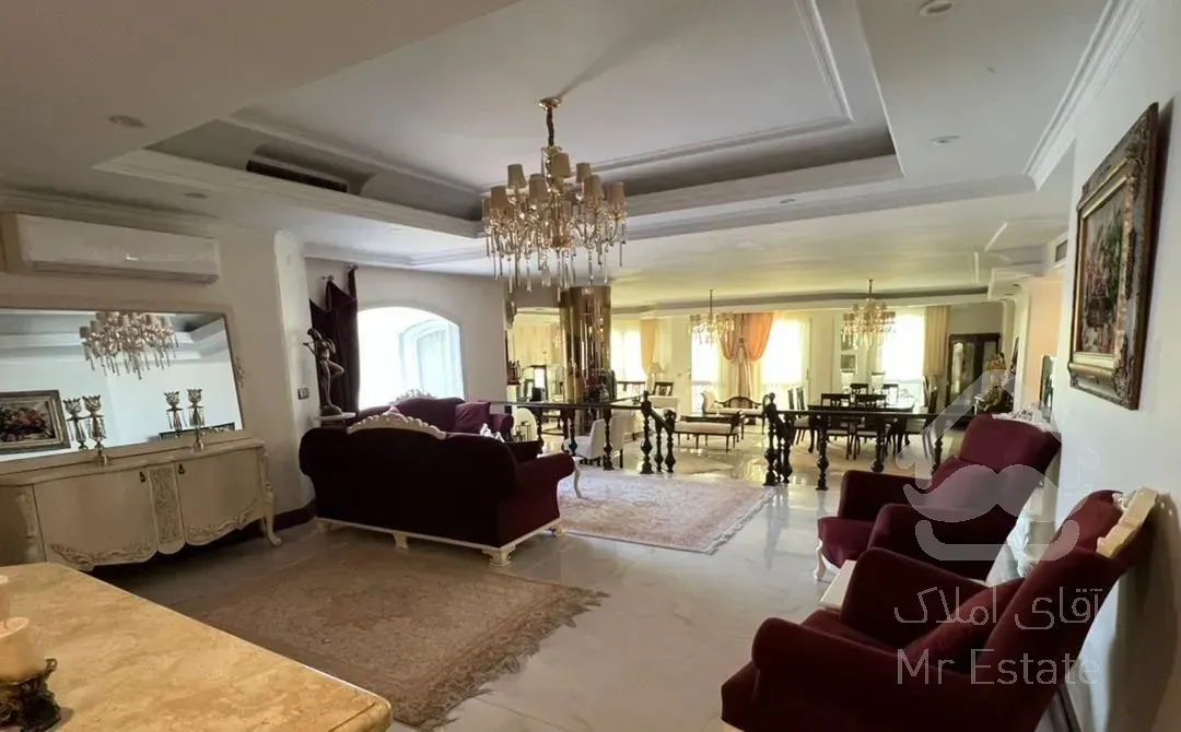 شیراز شمالی * ۱۵۰ متر / ۲ پارکینگ سندی */