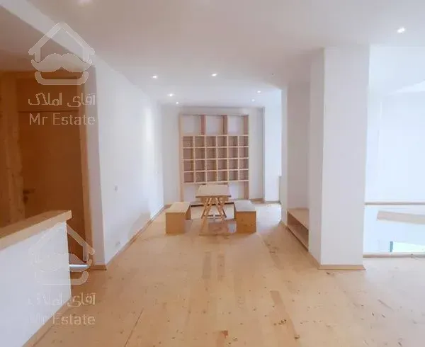 ویلا باغ مشجر پلور 1150 متری تریبلکس