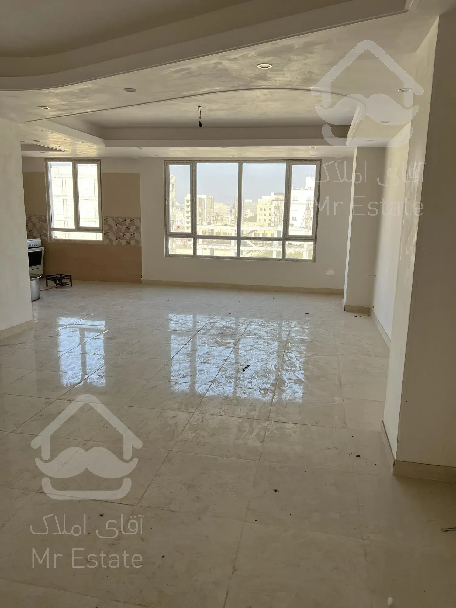 110 متری سند دار