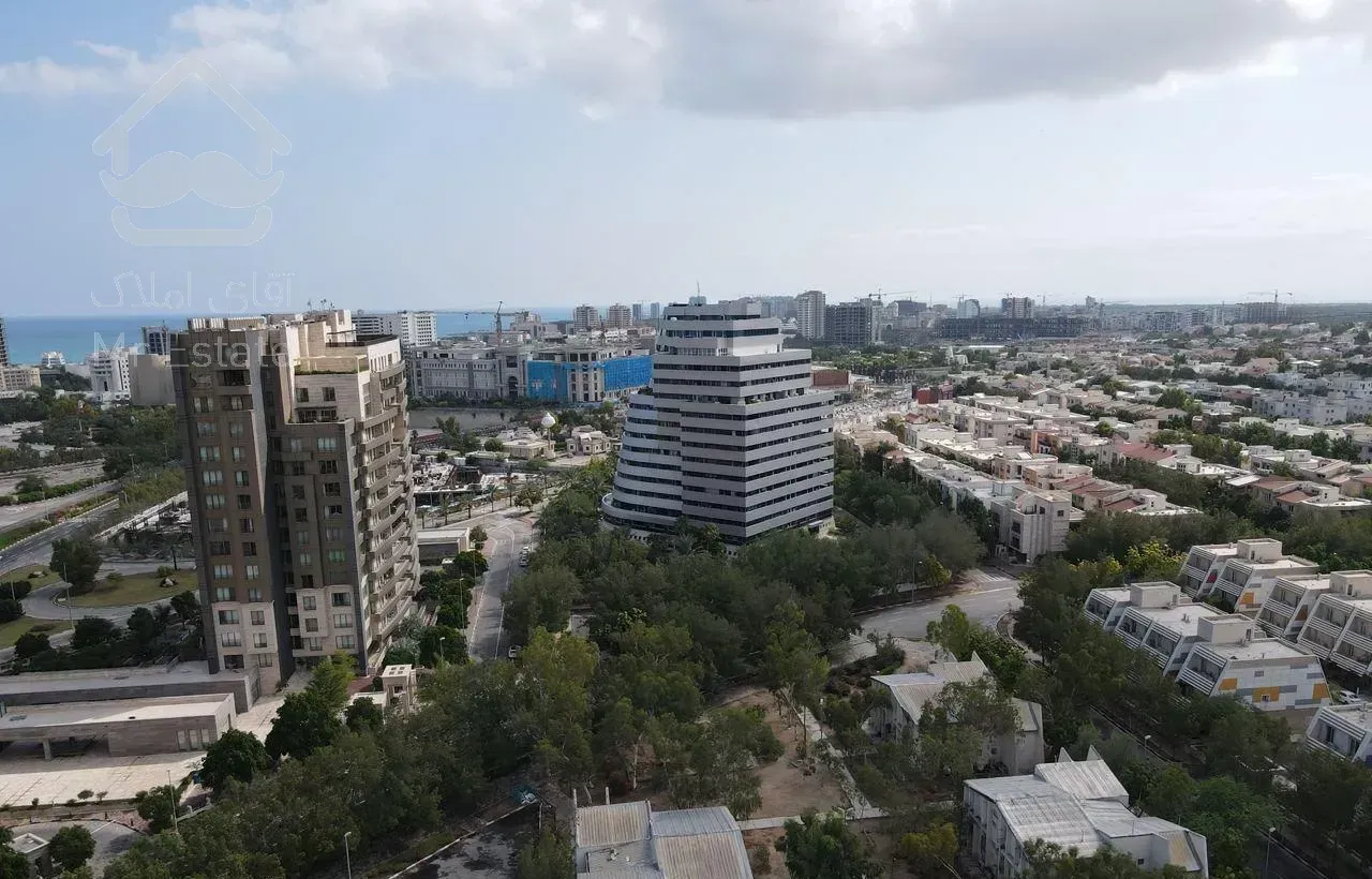 فروش آپارتمان ۱۴۱ متری ۲ خوابه برج دنا