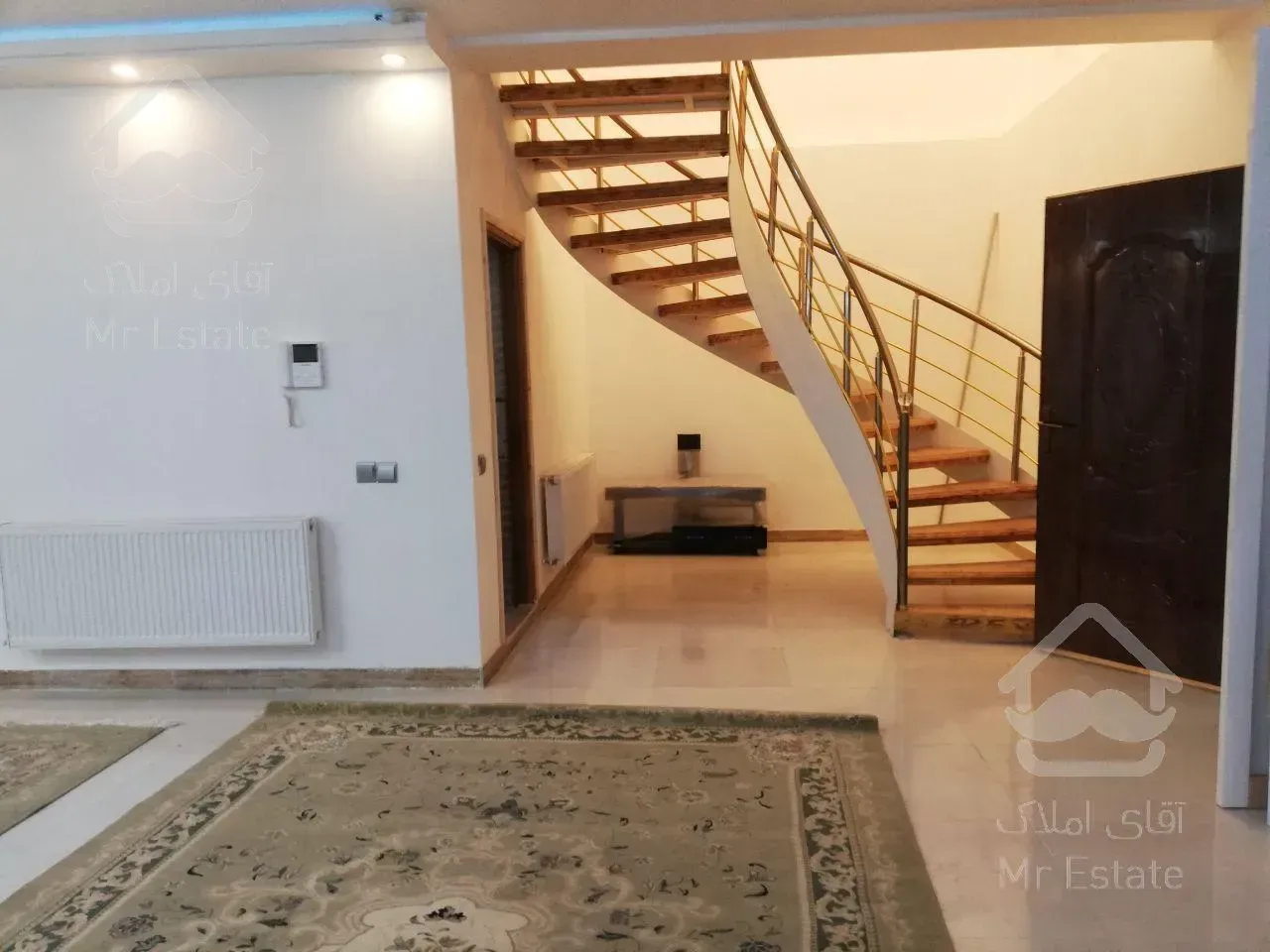 ویلا دوبلکس استخردار (مالک)