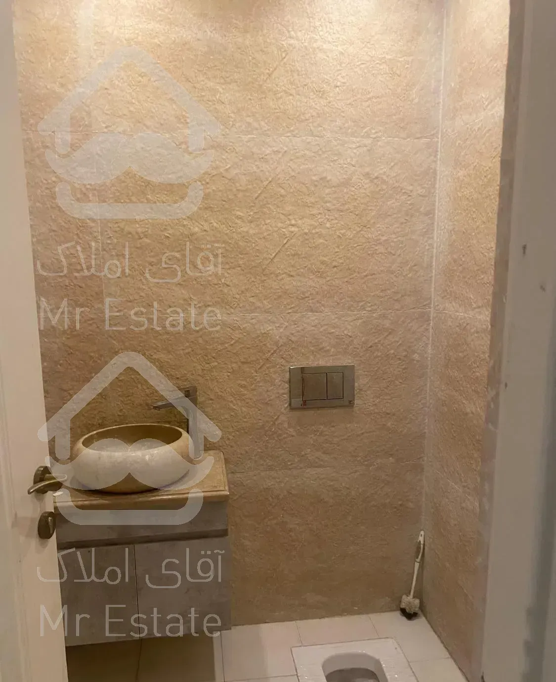 ۱۱۴ متر  لارستان