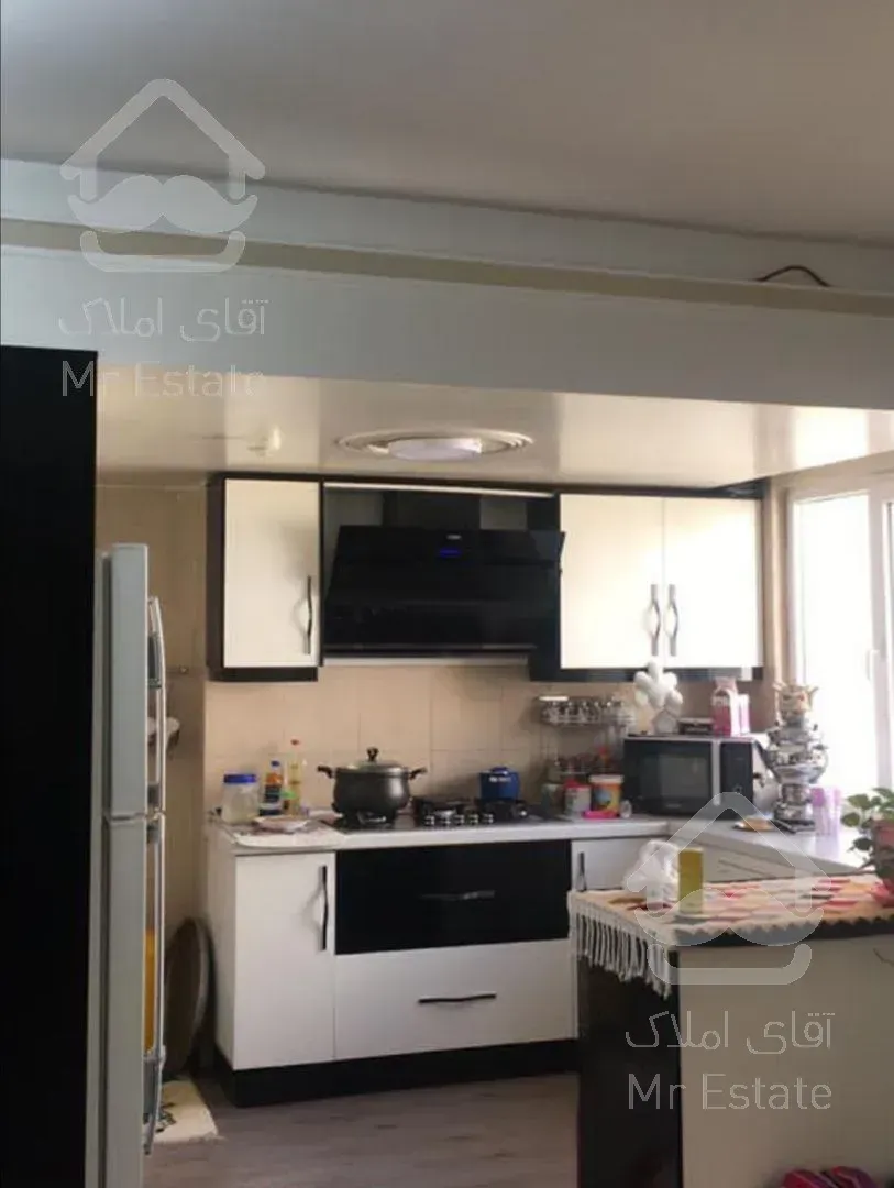 آپارتمان ۹۴ متری غرب تهران